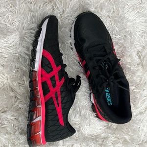 ASICS sneaker size 7